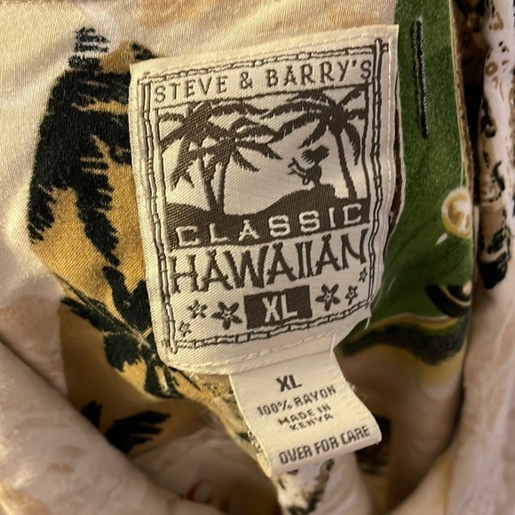 Steve & Barry’s Classic Hawaiian Classic Car Floral Button Down Shirt size XL - Picture 4 of 16